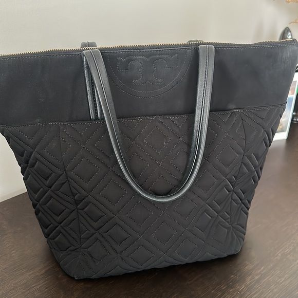 Tory Burch Quilted Tote Bag - Picture 5 of 5